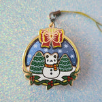 SNOWGLOBE ORNAMENT PIN